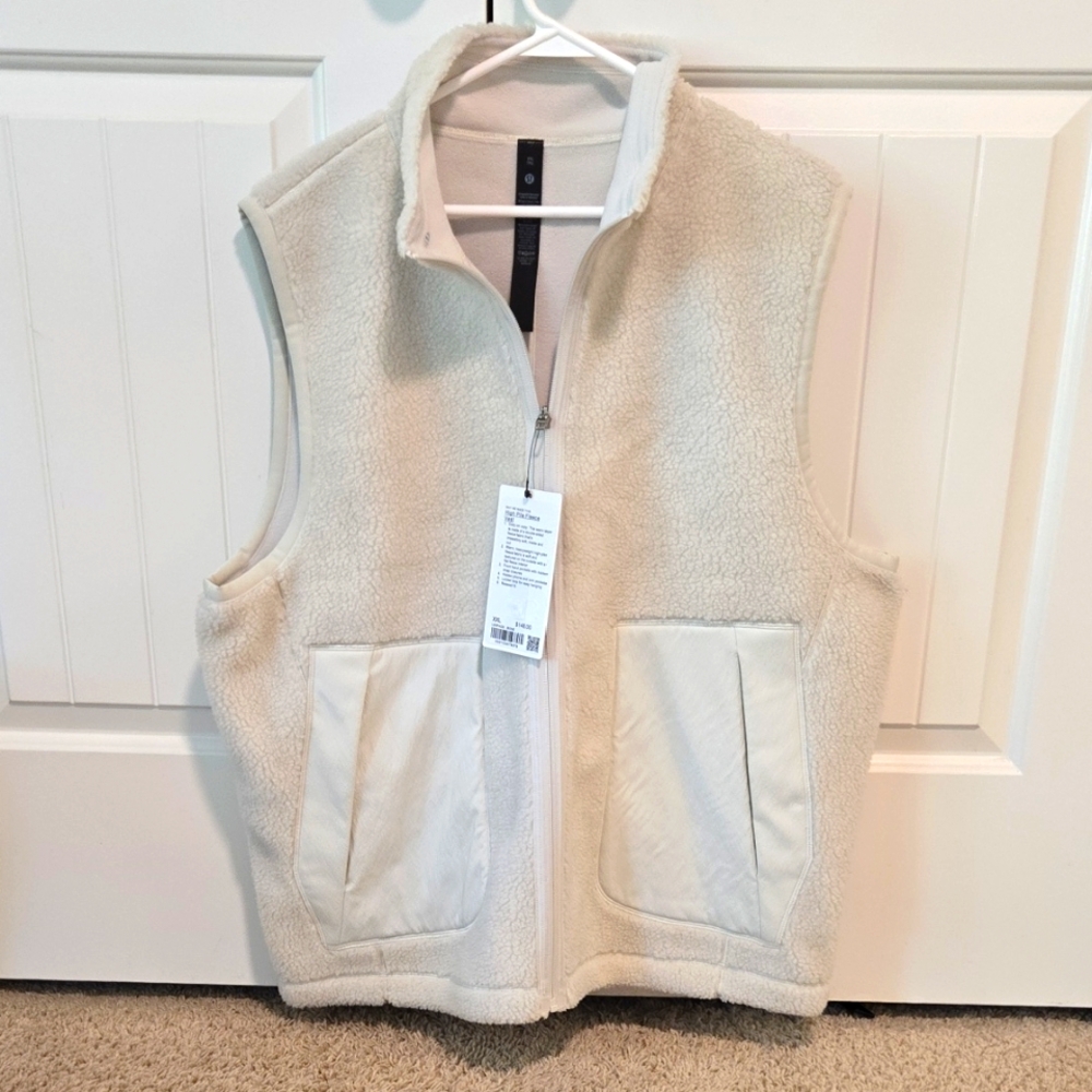 Lululemon Mens High Pile Fleece Vest